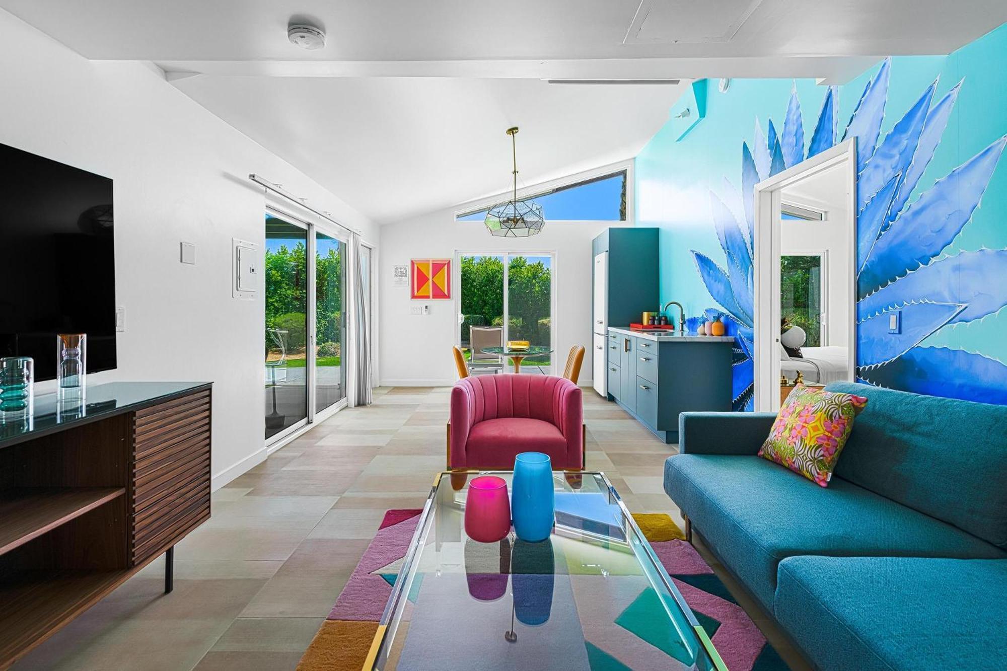 Hotel The Paloma