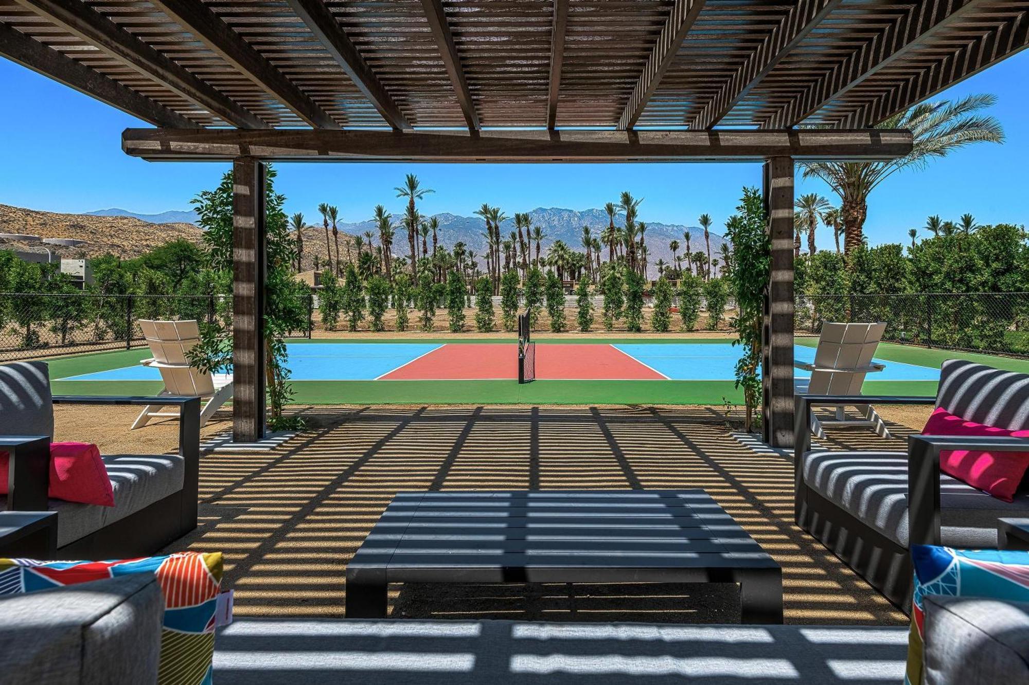Hotel The Paloma 4*